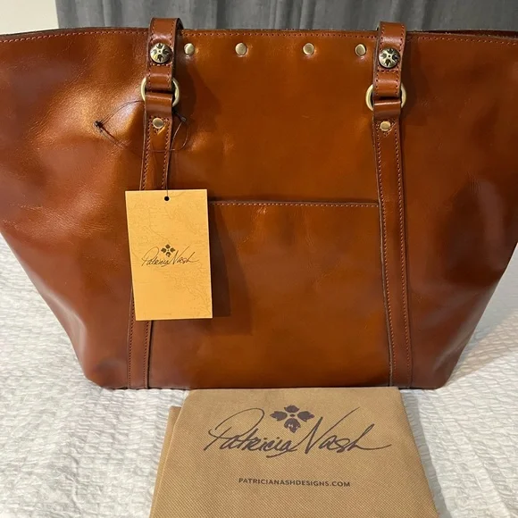 Patricia Nash Purse. 100% Leather. Brown - Picture 12 of 16